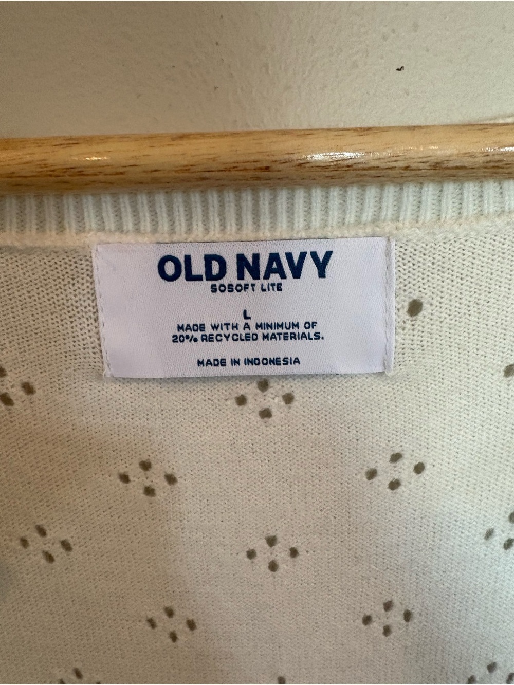 Old Navy Cream Openwork Knit Cardigan - Picture 3 of 5